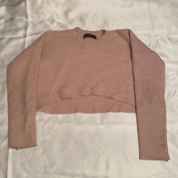 Cropped Sweater - Picture 1 of 7